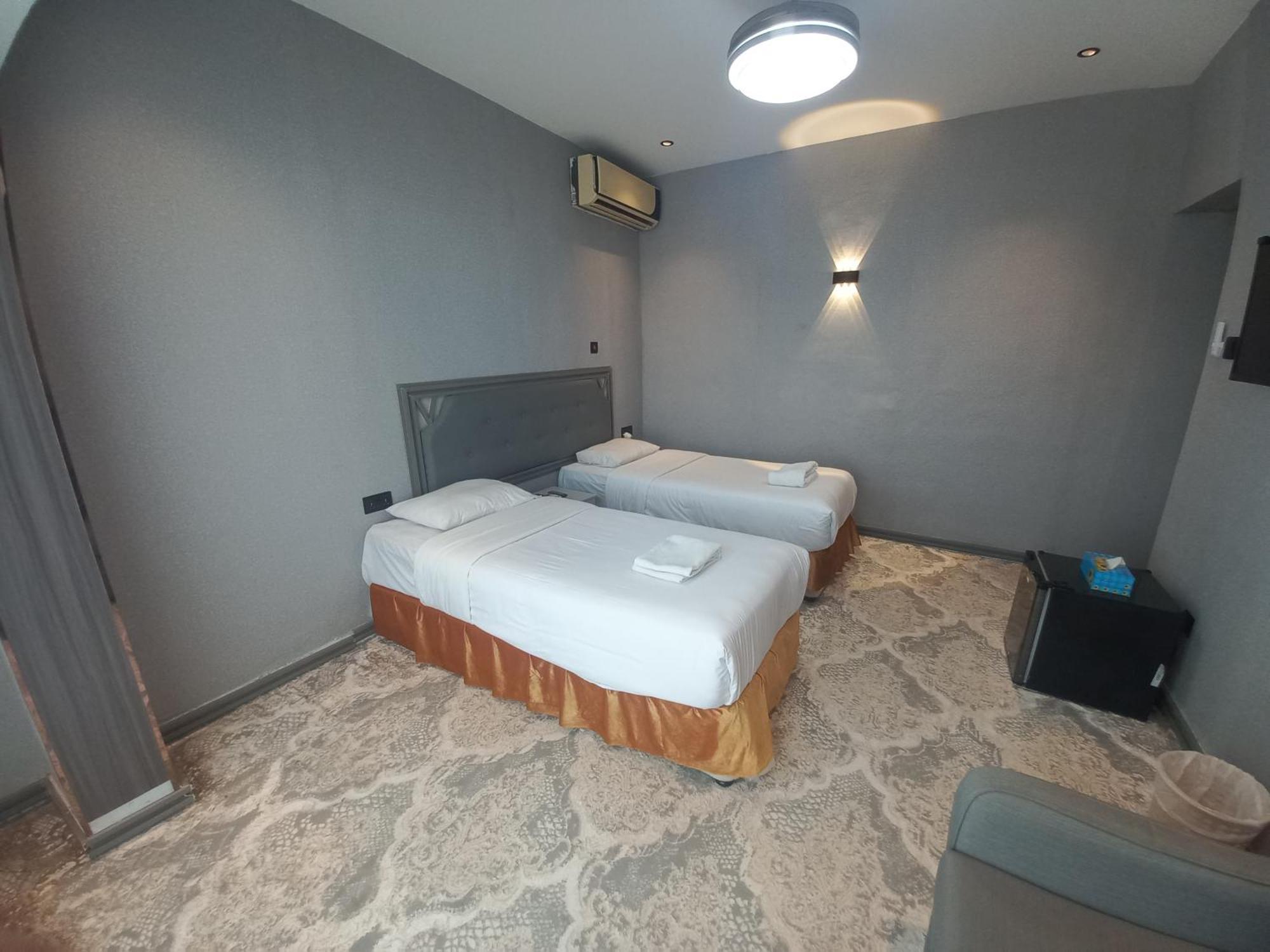 Sur Hotel